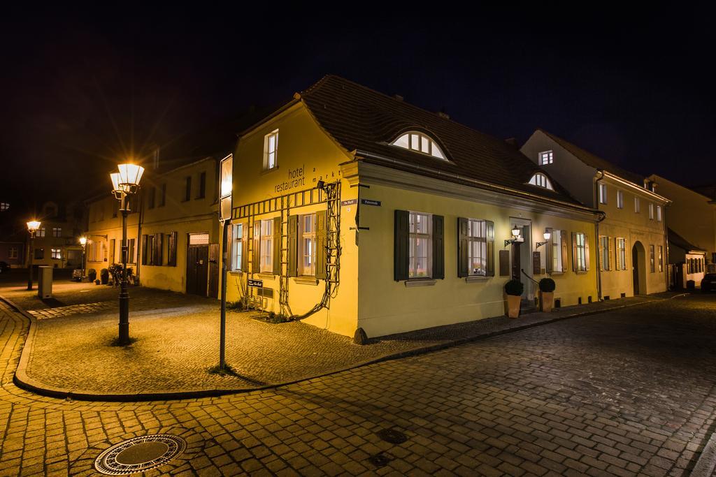 فيردر Hotel Am Markt المظهر الخارجي الصورة